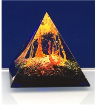Těžítko – pyramida modrá abstrakt Těžítko – pyramida modrá abstrakt